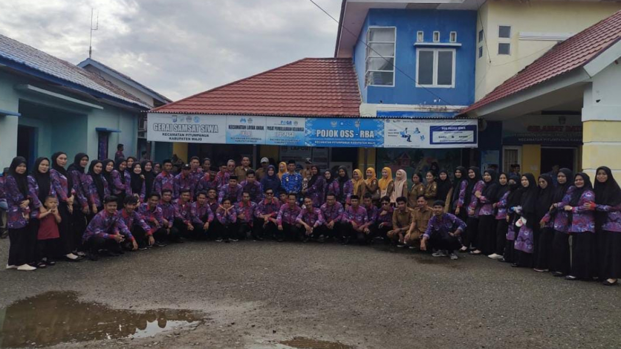 Meningkatkan Nasionalisme: Upacara Hari Kesadaran Nasional di Kecamatan Pitumpanua