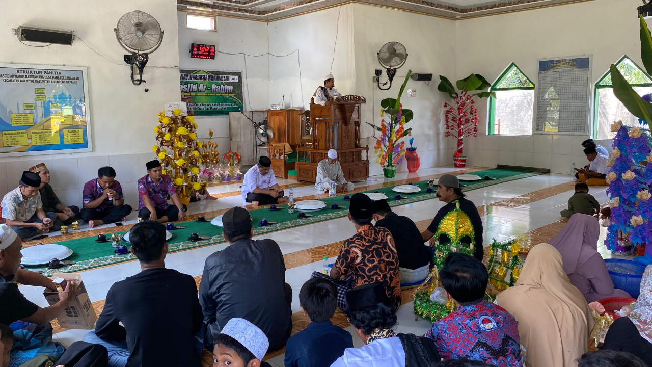 Peringatan Maulid Nabi Muhammad SAW di Dusun III Kandiawang