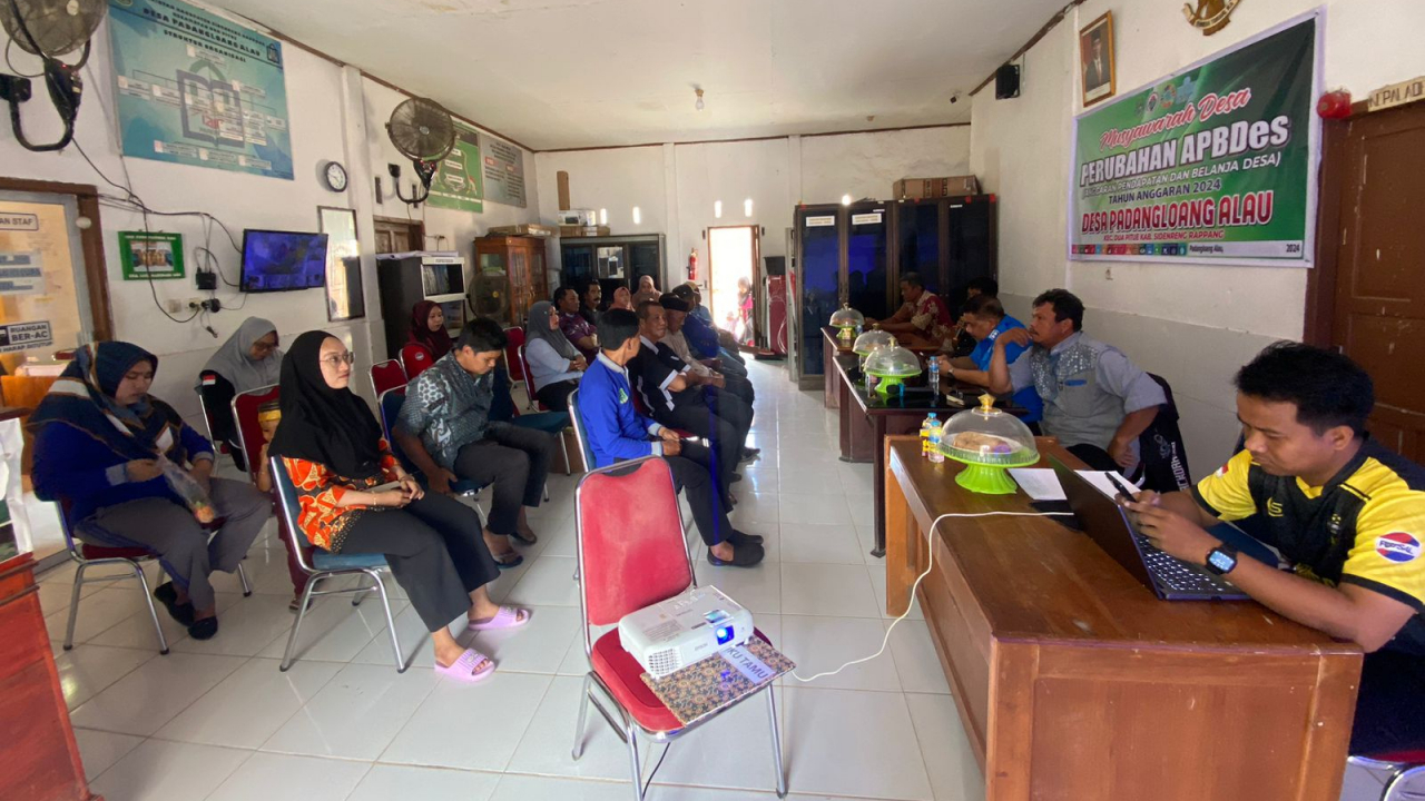 Musyawarah Desa (Musdes) Perubahan APBDes Tahun Anggaran 2024 Desa Padangloang Alau