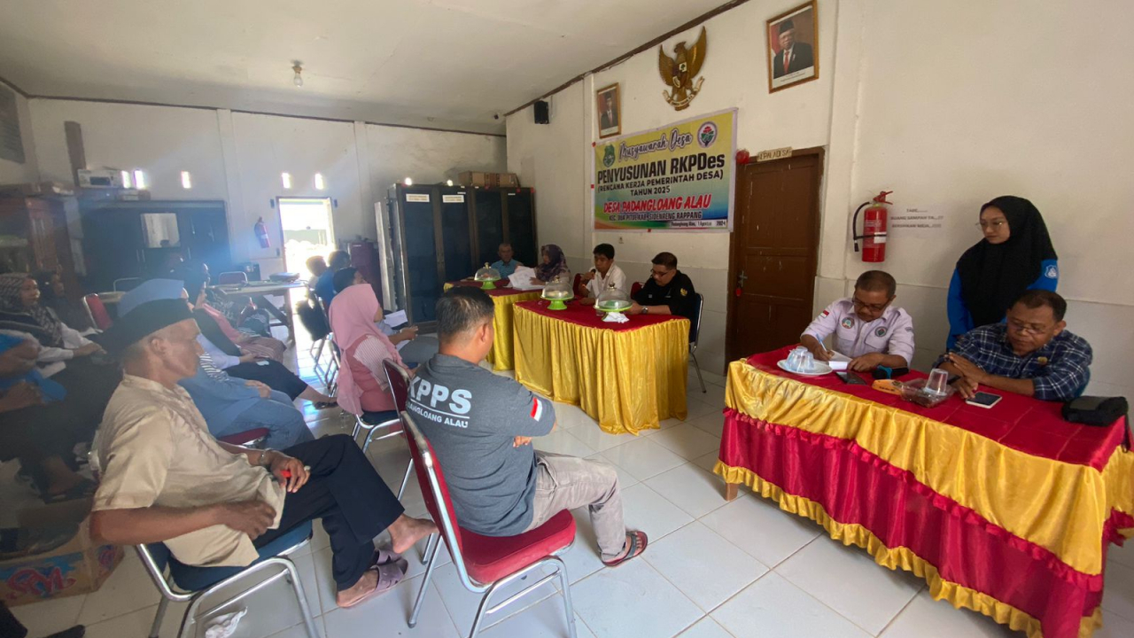 Musyawarah Desa Penyusunan RKPDes Tahun Anggaran 2025 di Desa Padangloang Alau