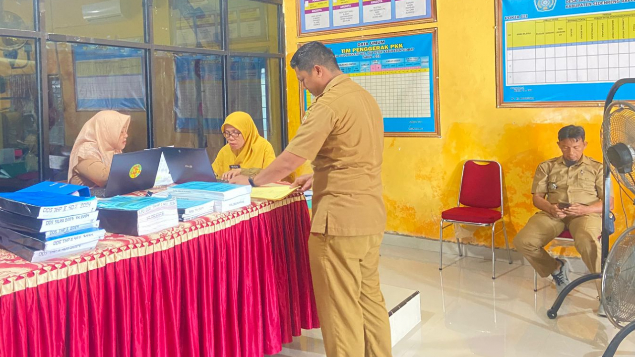 HARI KEDUA PEMERIKSAAN INSPEKTORAT DI KANTOR DESA SALOBUKKANG BERJALAN LANCAR