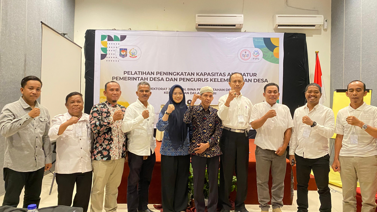 **Peningkatan Kapasitas Aparatur Desa dan Kelembagaan Desa di Kota Makassar**