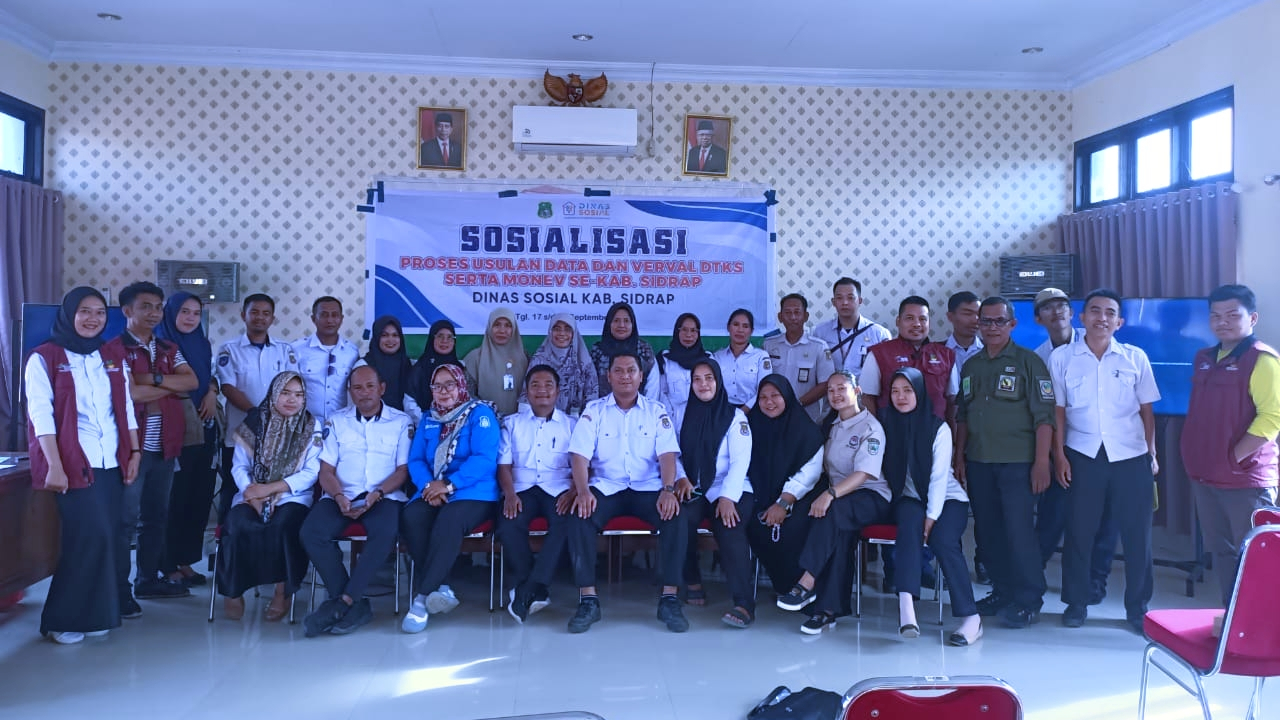 Sosialisasi DTKS dan Monev Program Bantuan Sosial di Desa Salobukkang