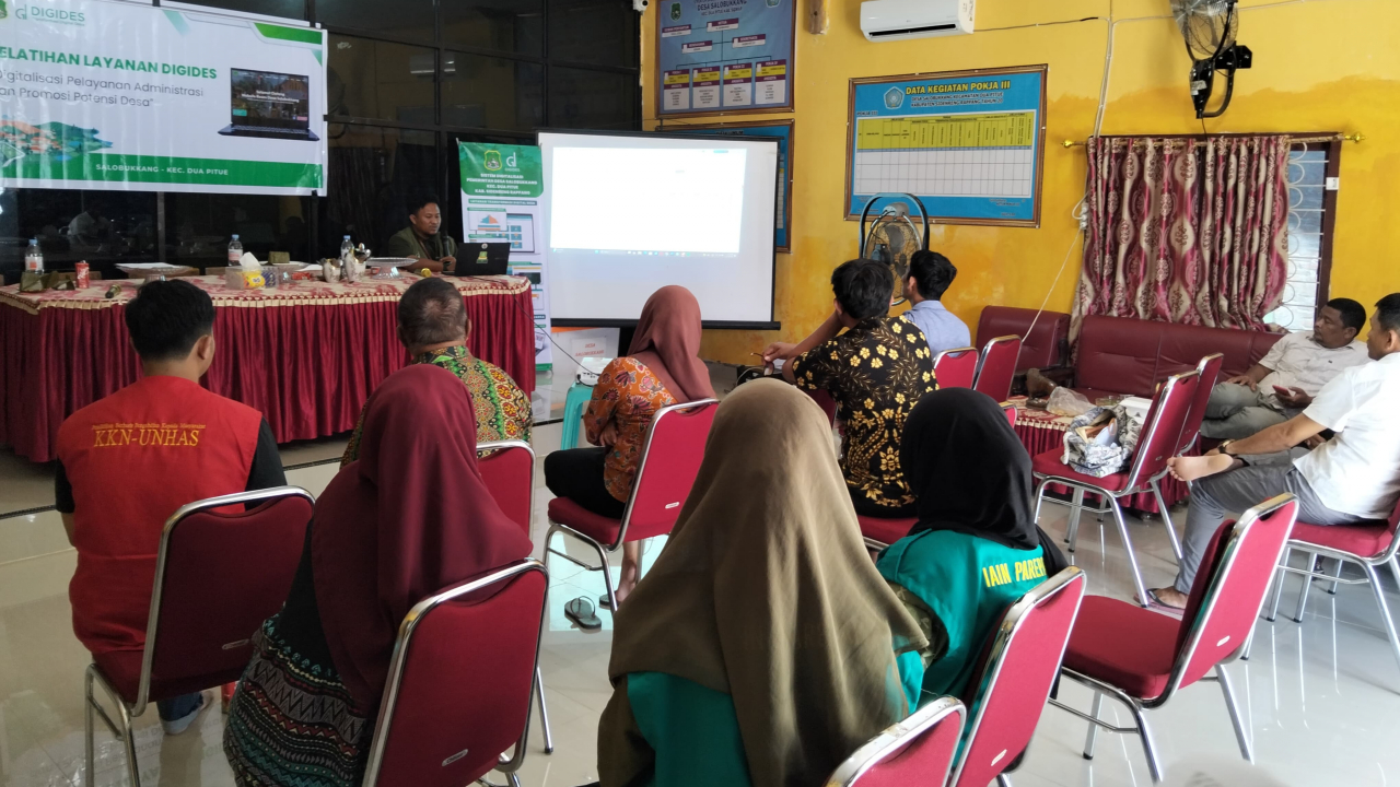 Pelatihan Digital Desa di Salobukkang Kolaborasi Pemerintah Desa, Tim DIGIDES, Mahasiswa/i KKN 114 UNHAS dan KKN IAIN Angkatan 36