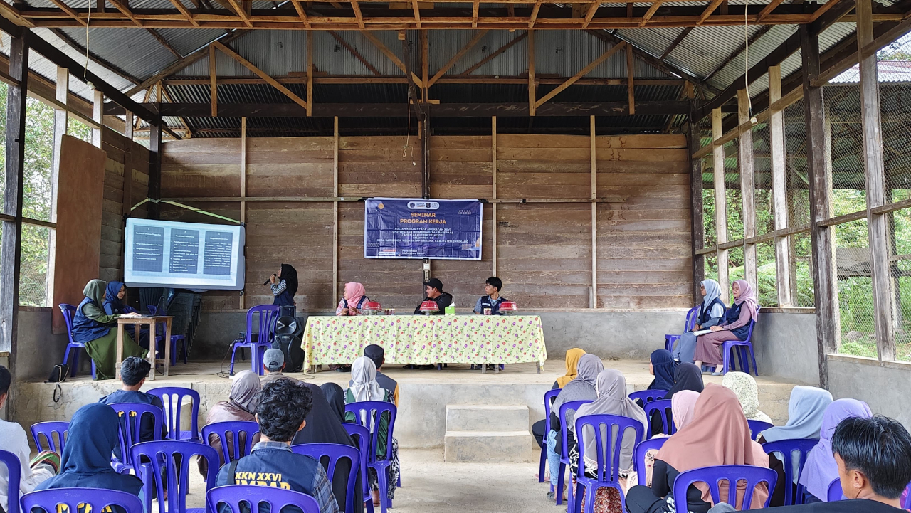 SEMINAR PROGRAM KERJA KKN UMPAR ANGKATAN XXVI KELOMPOK 44 DESA KADINGEH