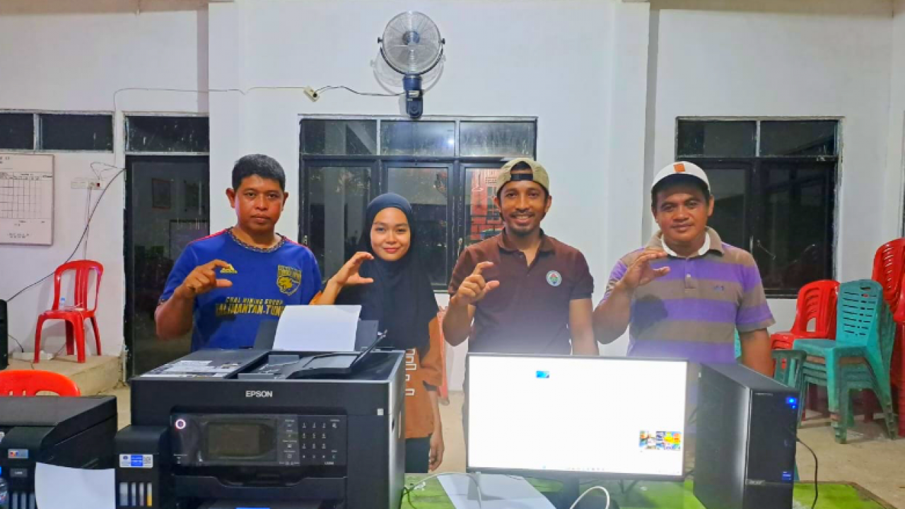 15 Desa Di Kabupaten Enrekang Menerima Sarpras RKDD Kemendesa PDTT