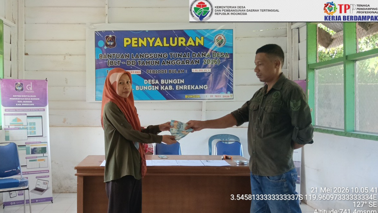 Pembagian BLT Dana Desa