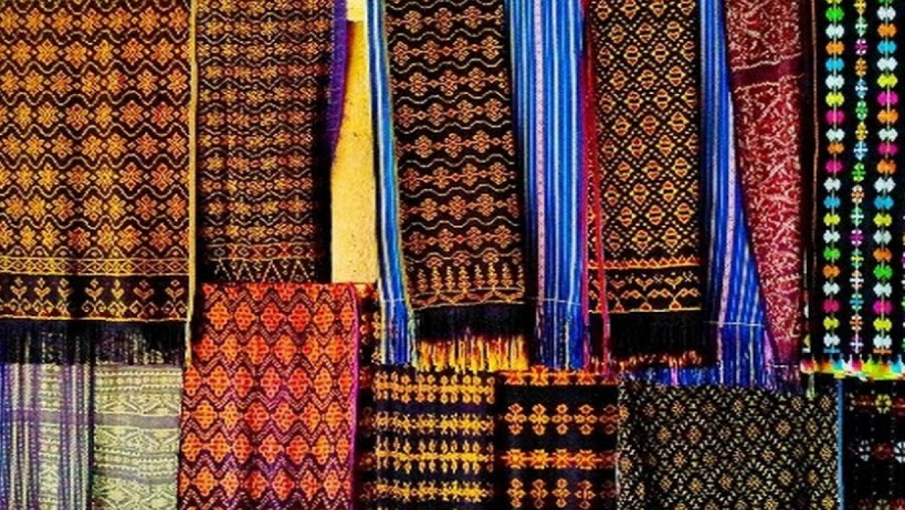 Kerajinan Lokal