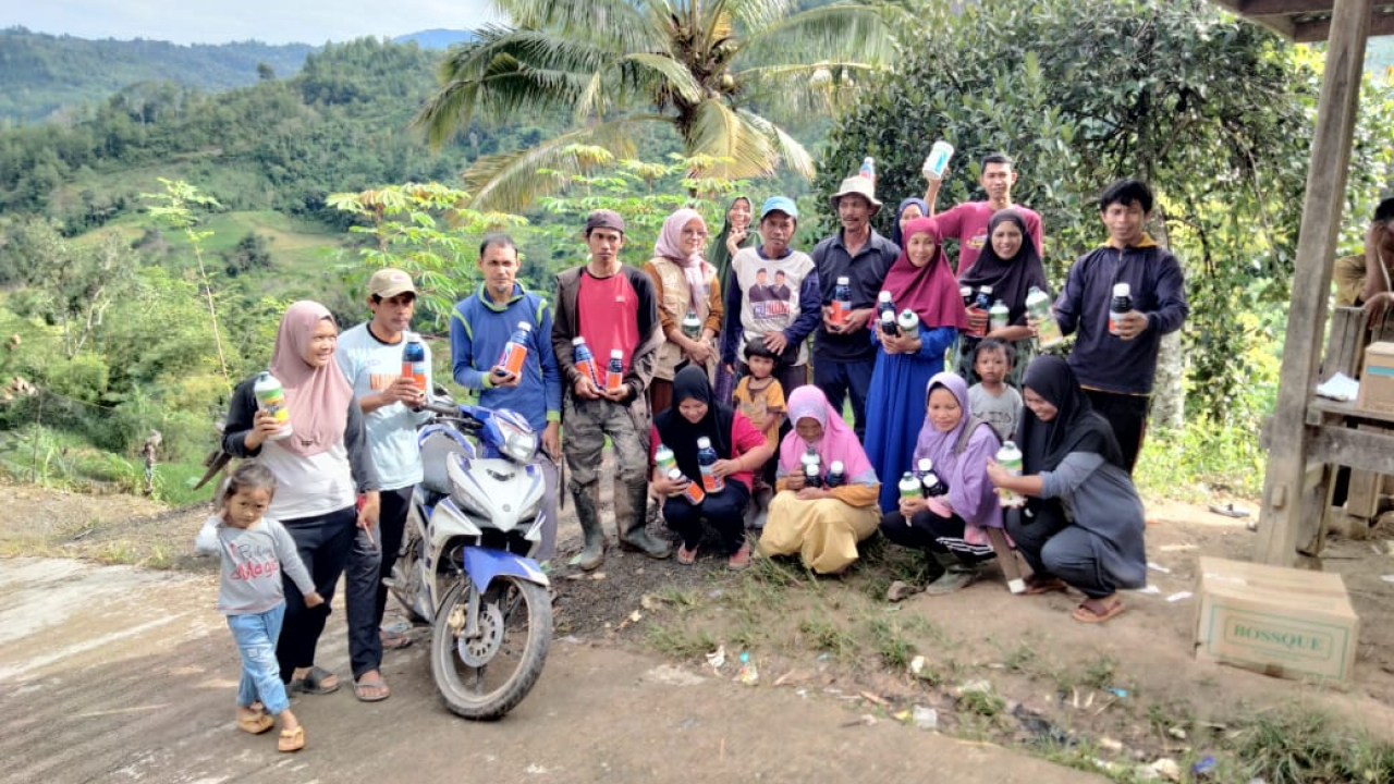 Kerja Bakti Rame-Rame di Desa Senglepopongan