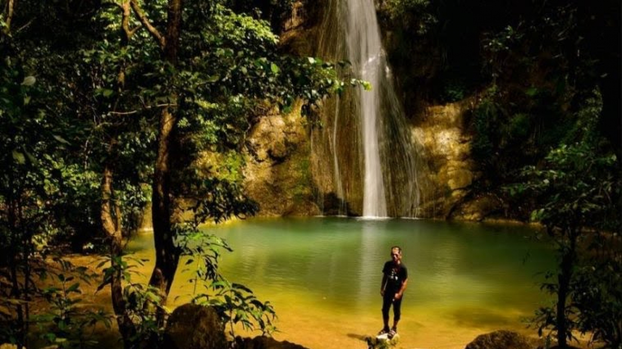 Air Terjun Simpurang