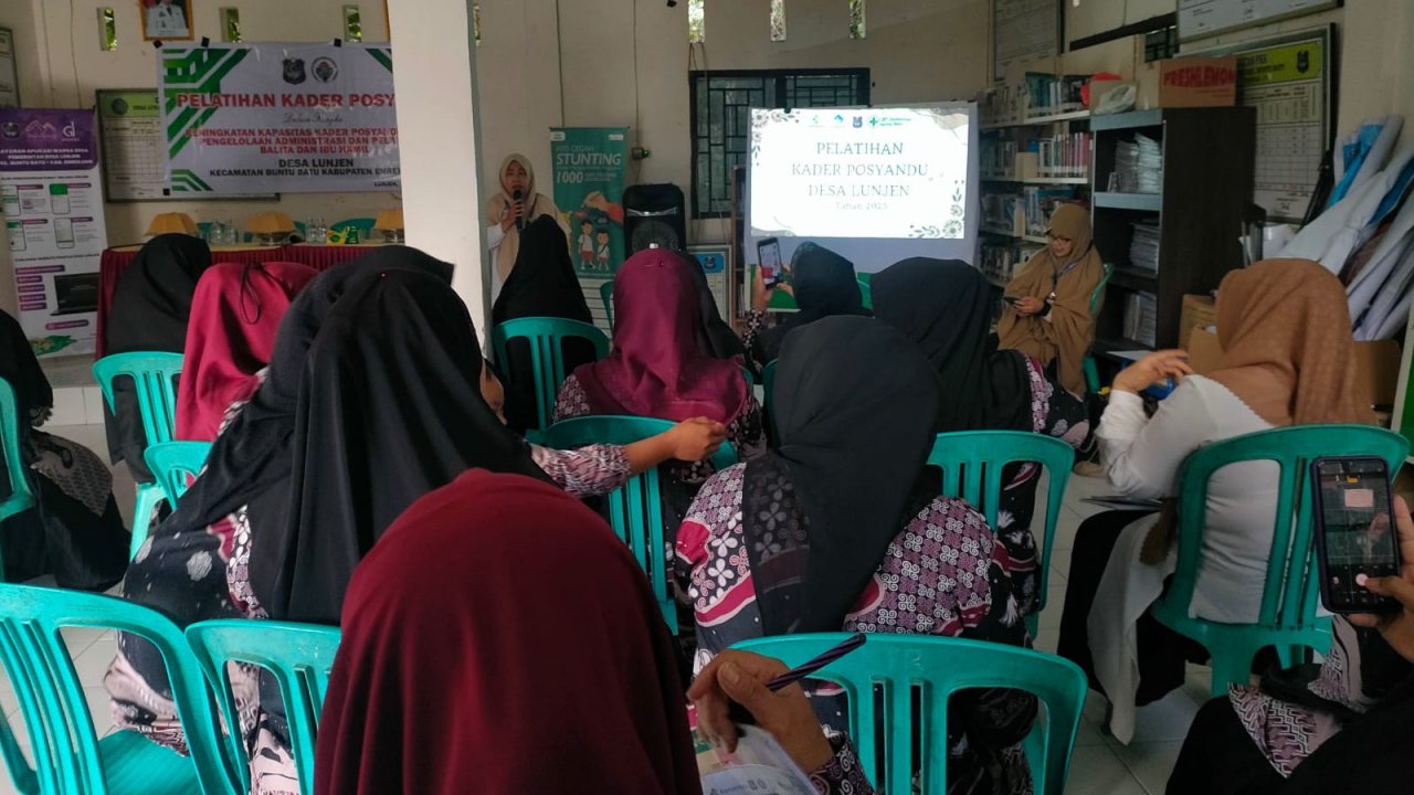 Peningkatan Kapasitas Kader Posyandu di Desa Lunjen