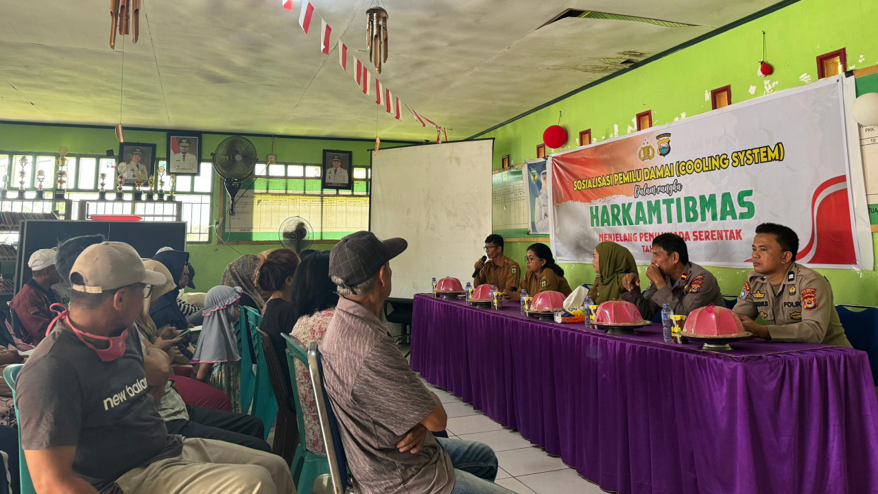 Pilkada 2024,  Polres Luwu Gelar Sosialisasi Pilkada Damai Desa Padang Kalua, Kec. Bua