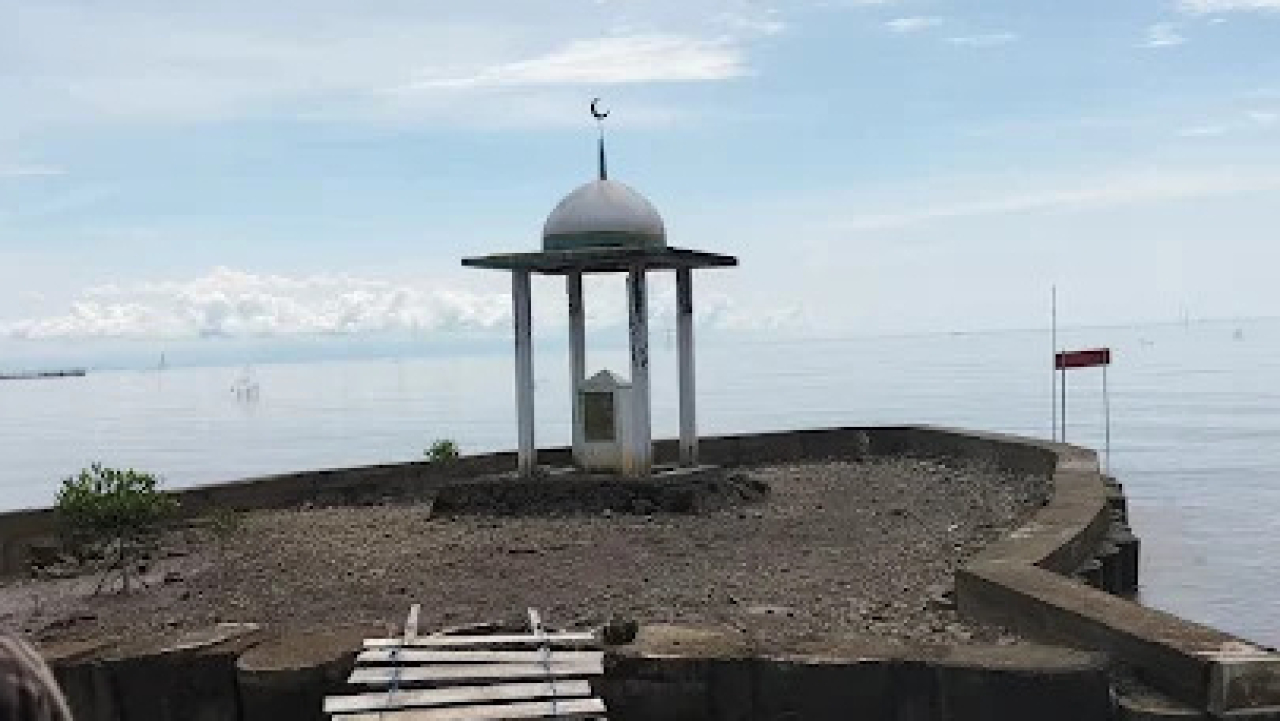 WISATA RELIGI LAPANDOSO