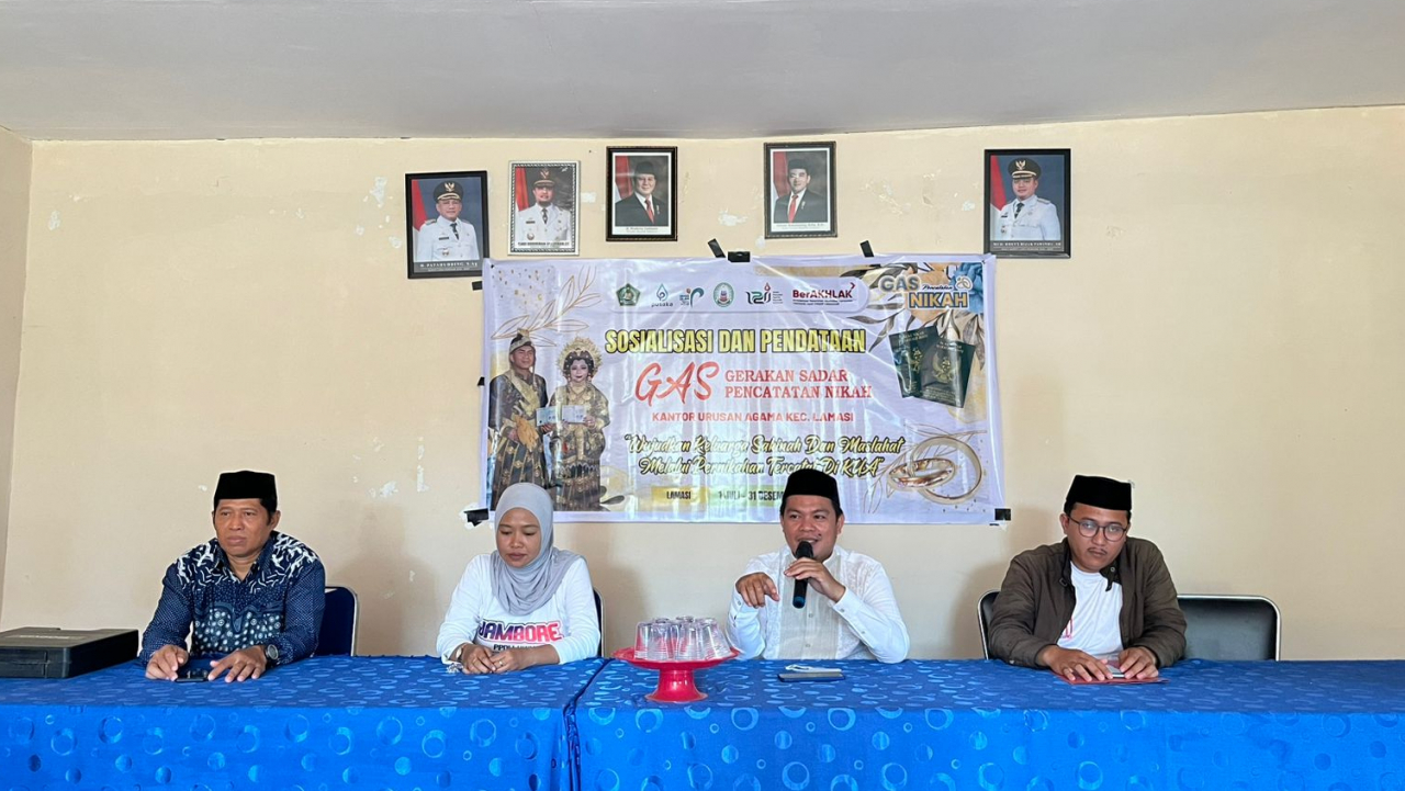 Mahasiswa KKN UIN Palopo Mengikutu Sosialiasi Dan pendataan Gerakan Sadar Pencatatan nikah desa pongsamelung