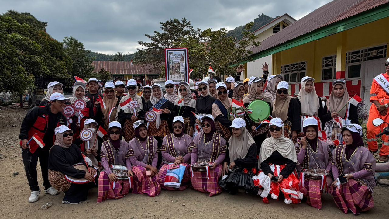 Karnaval Budaya Kecamatan Bajo Barat Semarakkan HUT Kemerdekaan, Angkat Tema Lingkungan dan Kearifan Lokal