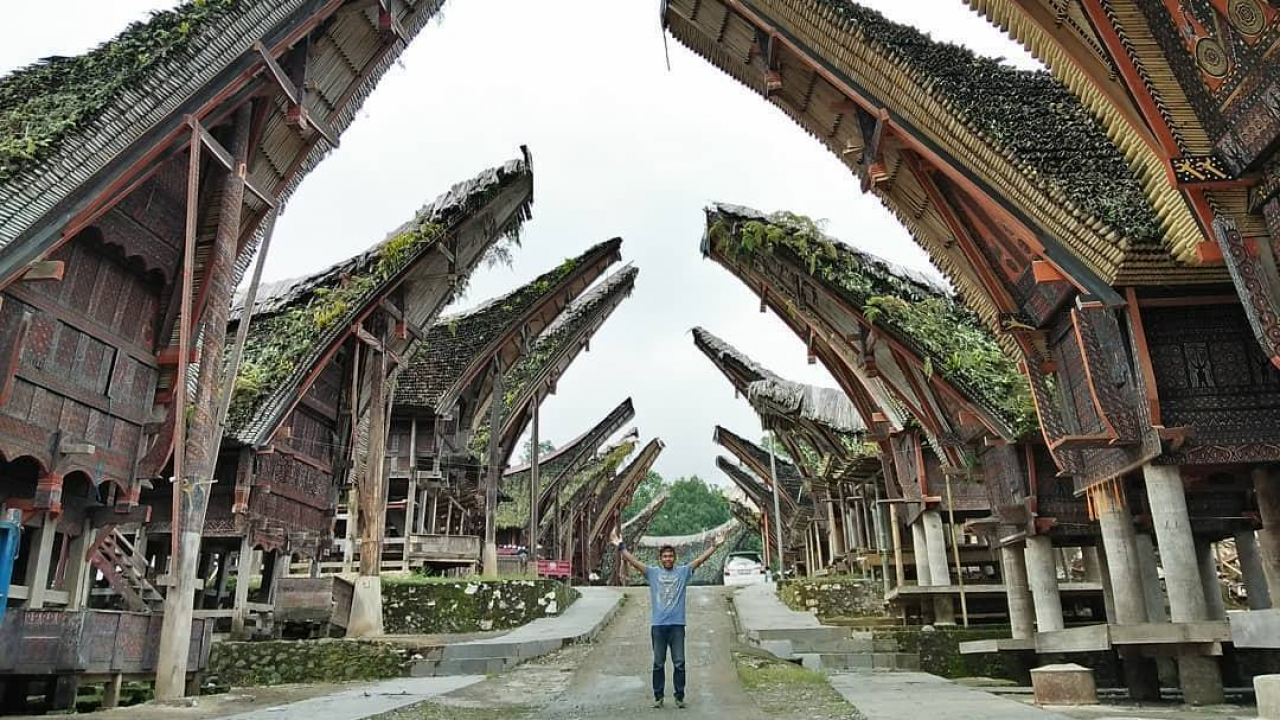 Menapaki rumah adat tertua di Sulawesi di Desa Pallawa