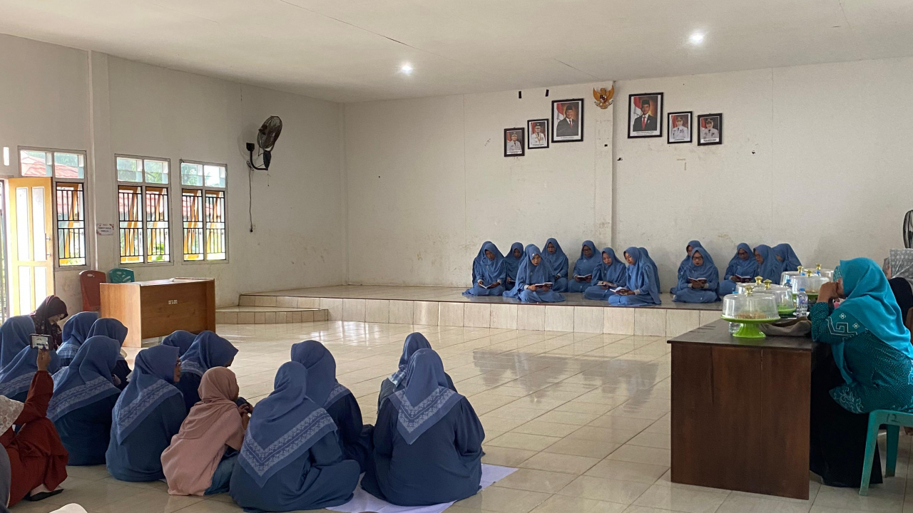 Meriahnya Shalawat di Desa Harapan
