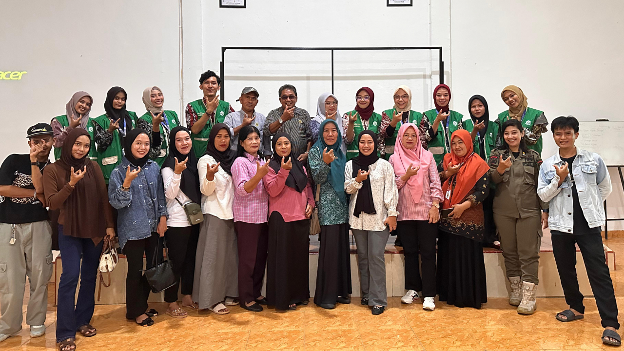 KKN 47 UIN Palopo Posko 71 Gelar Seminar Program Kerja Bertema Smart Village dan Kearifan Lokal
