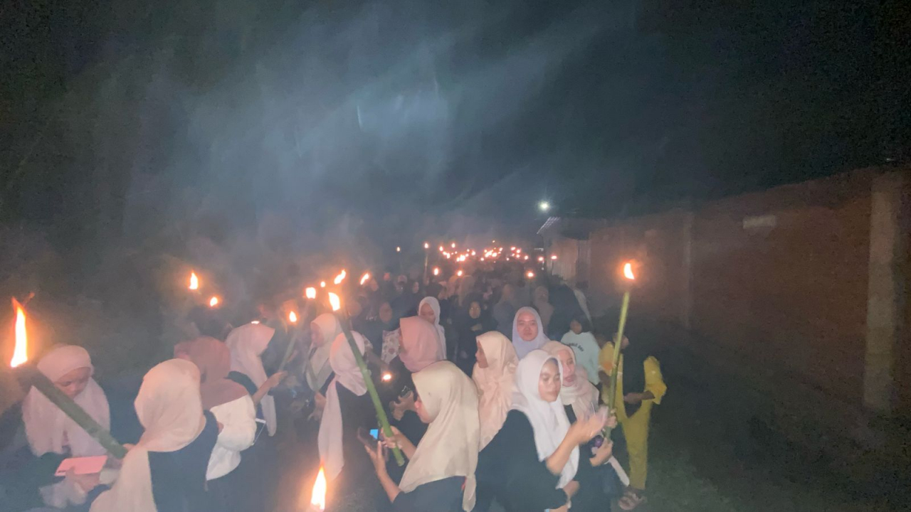 Kades Solo Bangga, Takbir Keliling Tetap Berlangsung Meriah Meski Diguyur Hujan