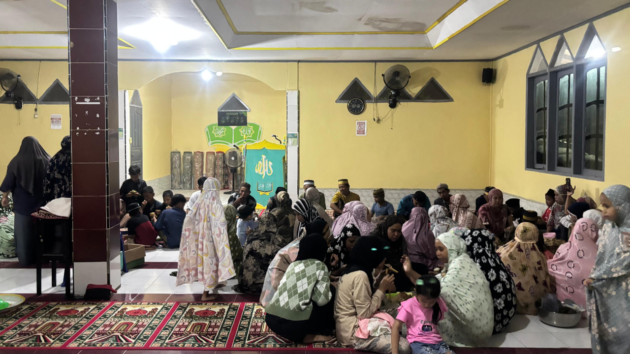 Peringatan 1 Muharram dengan Tradisi Tola’ Bala di Desa Cendana