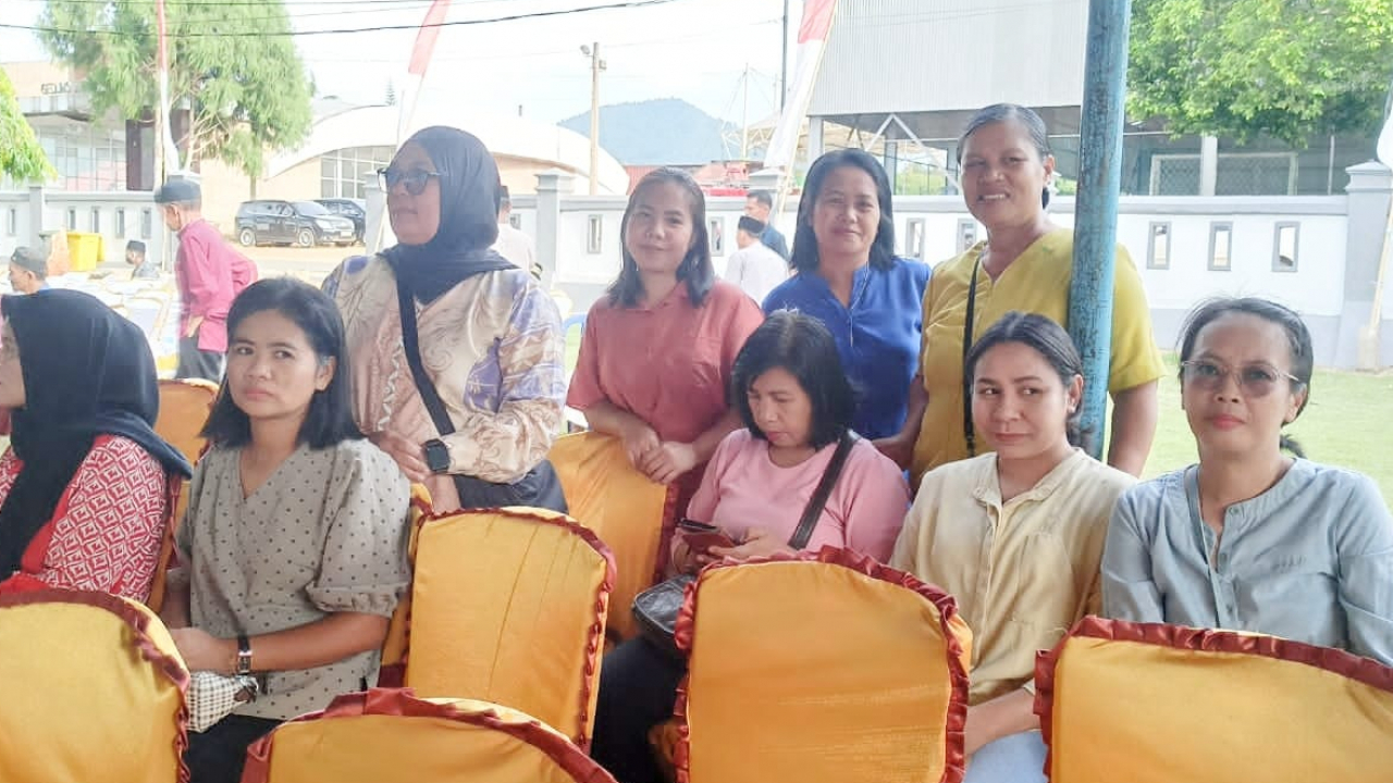 PEMDES TABARANO MENGIKUTI ACARA BUKA PUASA BERSAMA DI AULA KANTOR KECAMATAN WASUPONDA