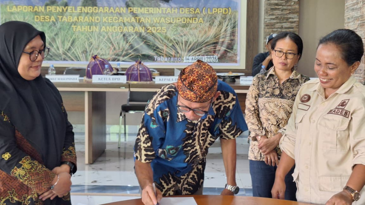PENANDATANGANAN BERITA ACARA PENYELENGARAAN LAPORAN KEPALA DESA (LPPD)