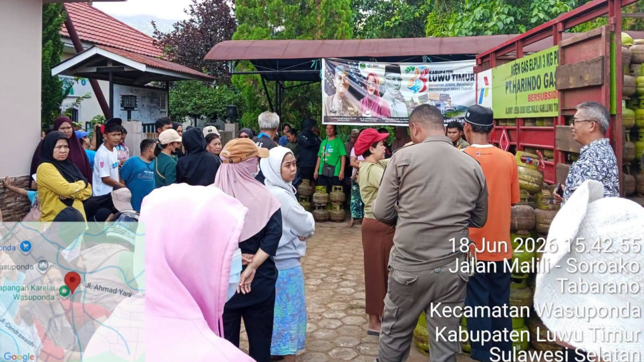 PENYALURAN LPG DI KANTOR DESA TABARANO