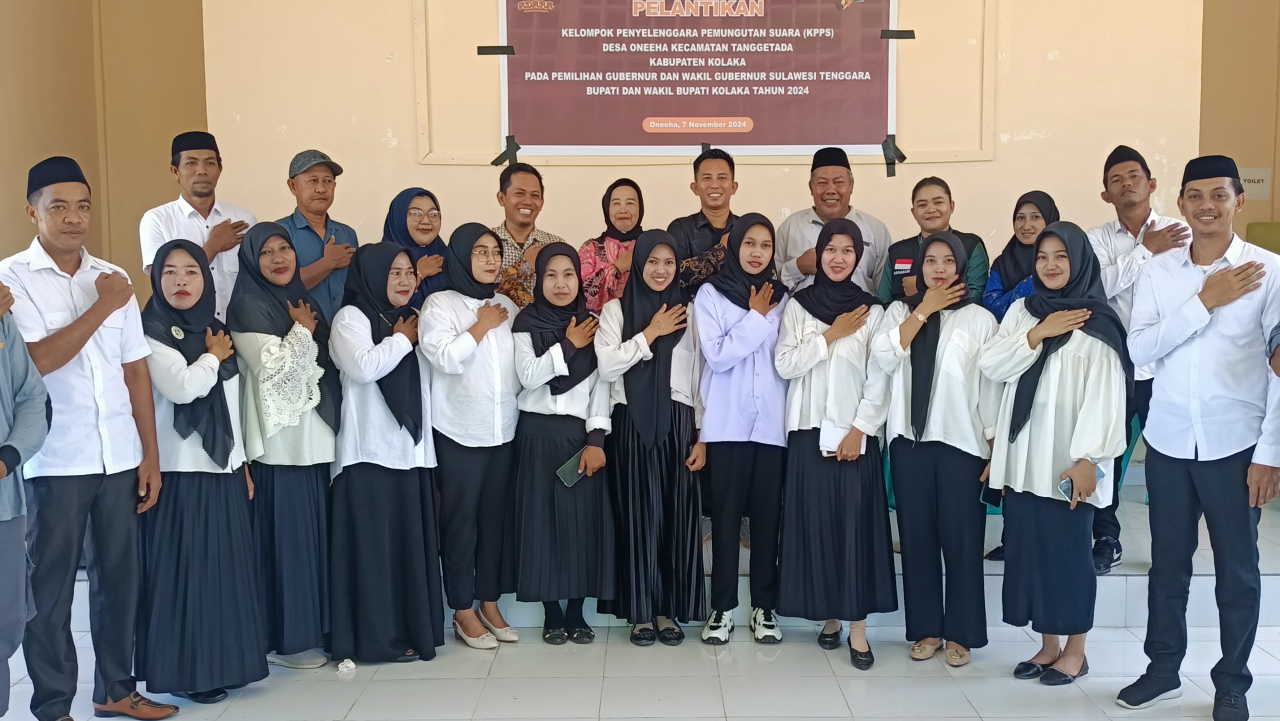 Pelantikan KPPS TPS 01 dan 02 di Desa Oneeha