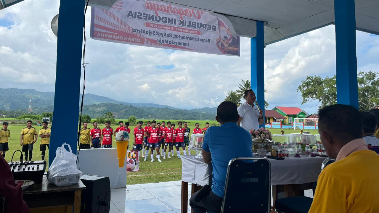Pembukaan Turnamen Sepak Bola HUT RI ke-80 Zona 2 di Desa Konaweha