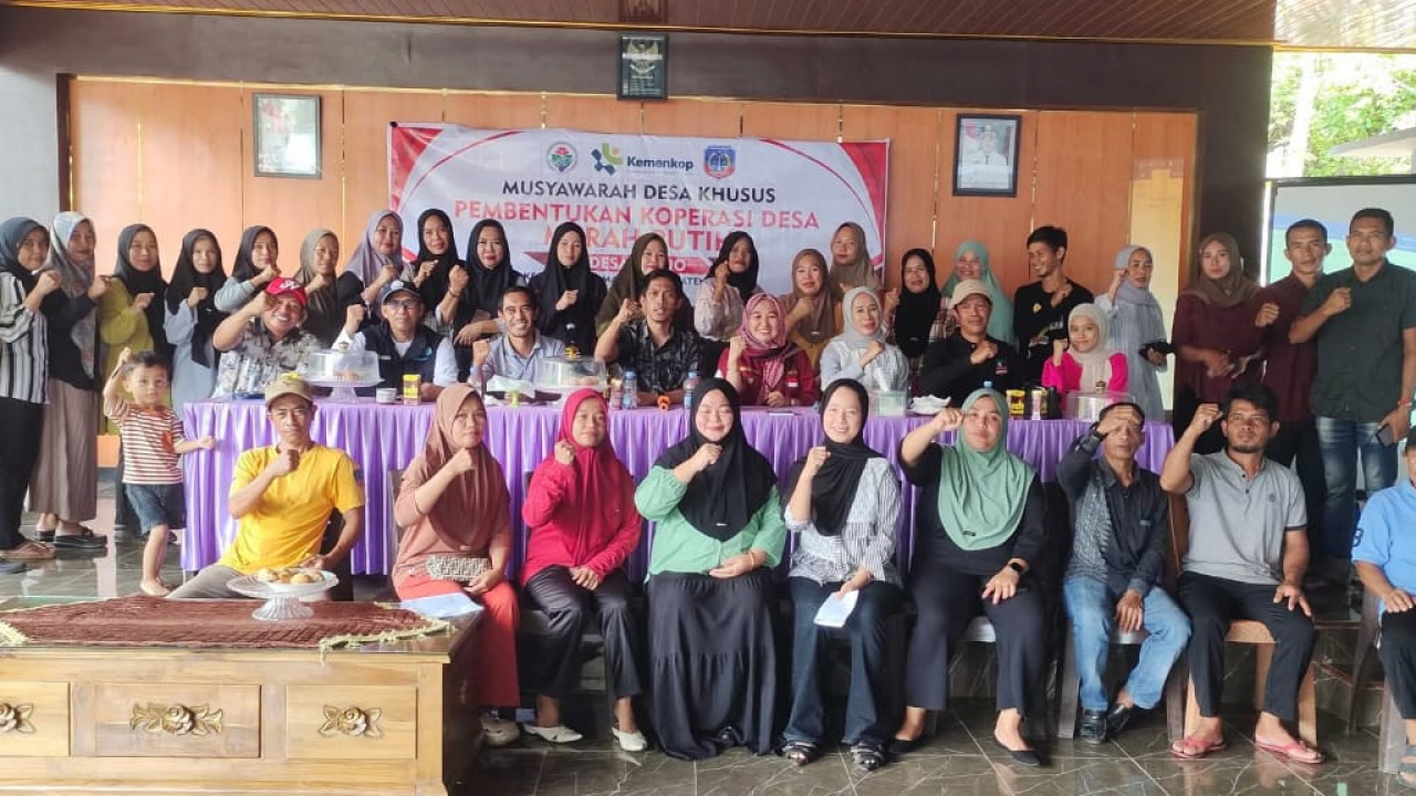 Pembentukan Koprasi Merah Putih Desa Latuo Tahun 2025