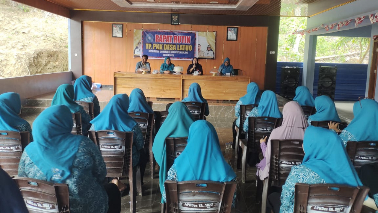 Rapat Rutin TP. PKK Desa Latuo