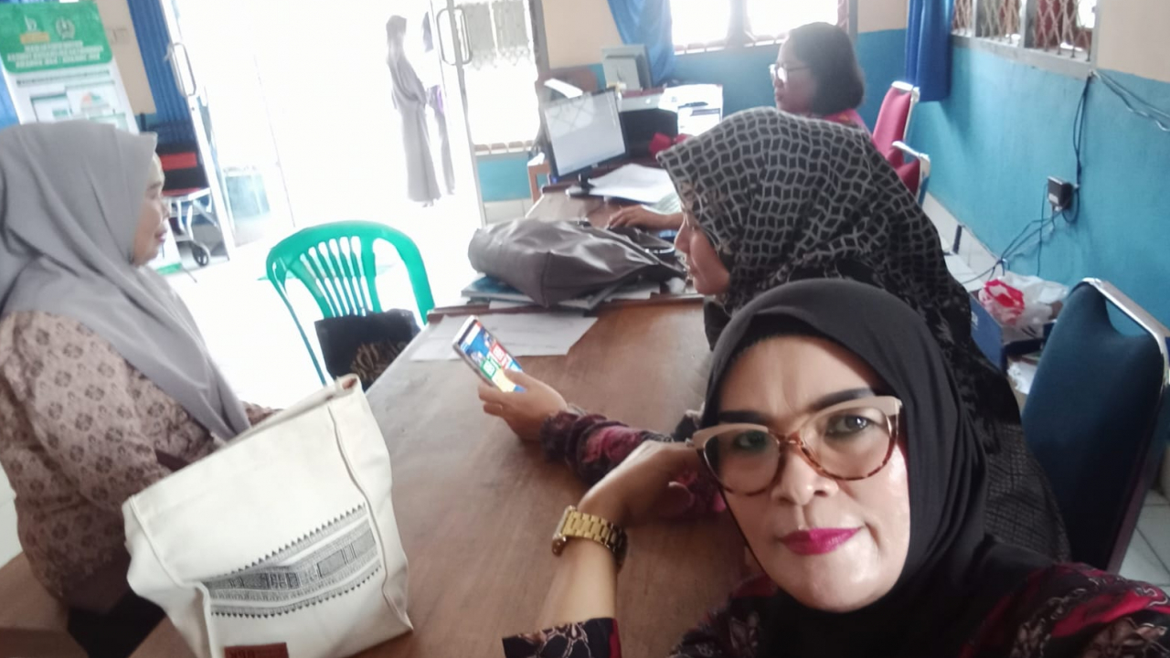 Aktivitas Pegawai Kelurahan Tumpas Kembali Normal Setelah Libur Lebaran Idul Adha