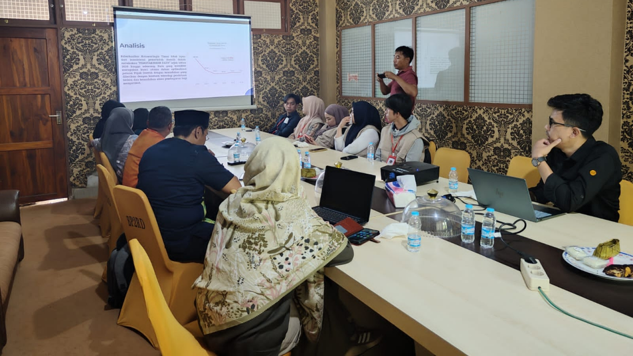 Pemerintah Kelurahan Tumpas Gelar Rapat Bersama Bapenda Konawe untuk Pemutakhiran Database PBB-P2