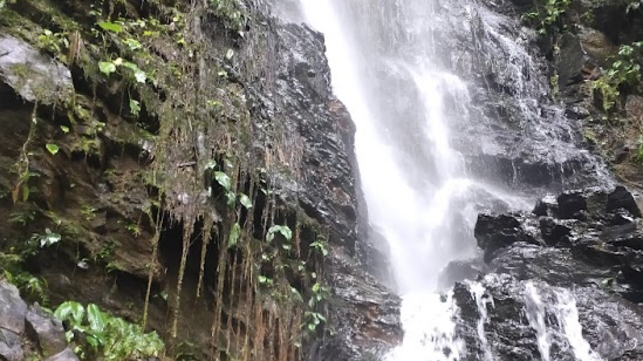 Air Terjun Solomeronda