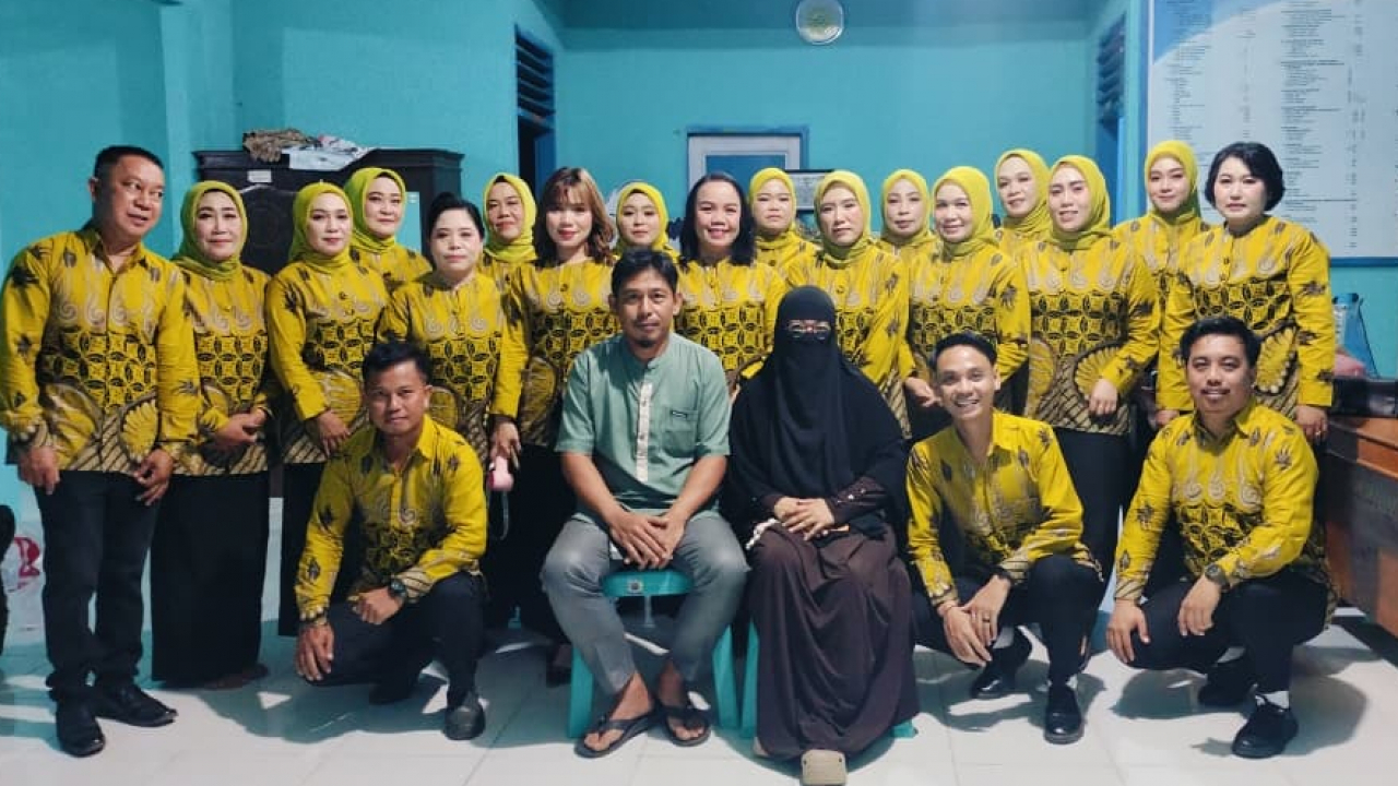 Lomba Paduan Suara Kelurahan Uepai Kecamatan Uepai