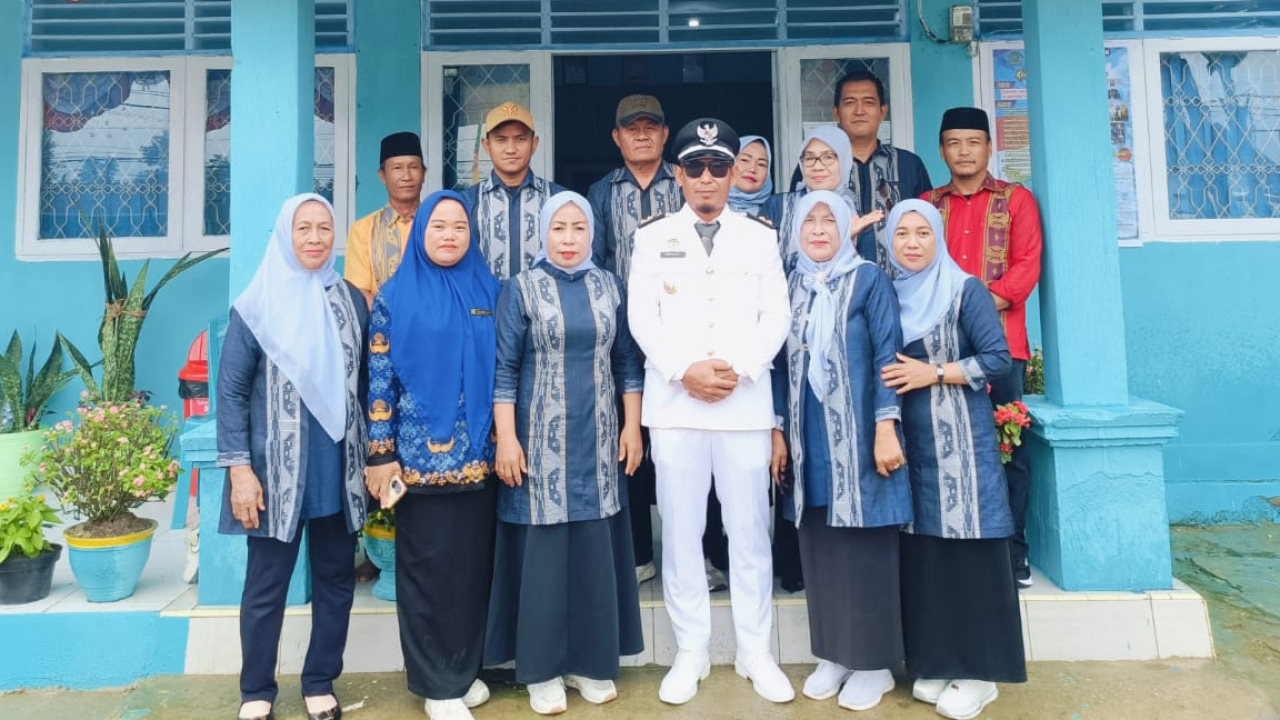 Pemerintah Kelurahan Uepai MengucapkanDirgahayu Republik Indonesia Ke-80