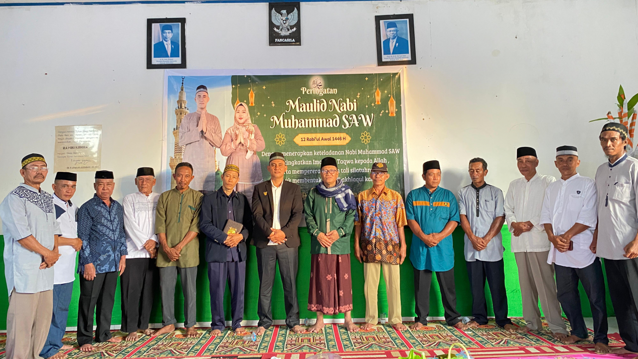 Perayaan Maulid Nabi Muhammad SAW di Desa Rambu Kongga
