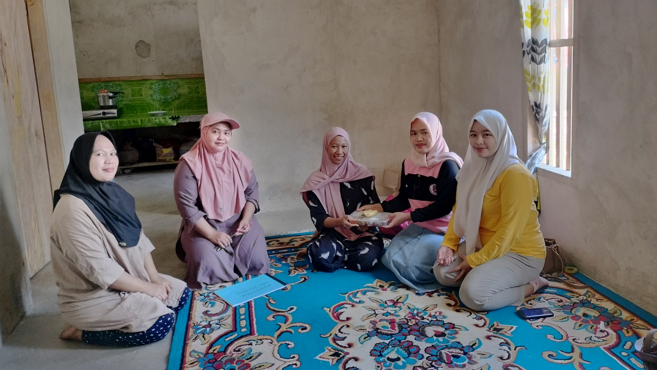 ### Tim Kesehatan Desa Rambu Kongga Giat Pantau Kesehatan Ibu Hamil Melalui Kunjungan Rumah