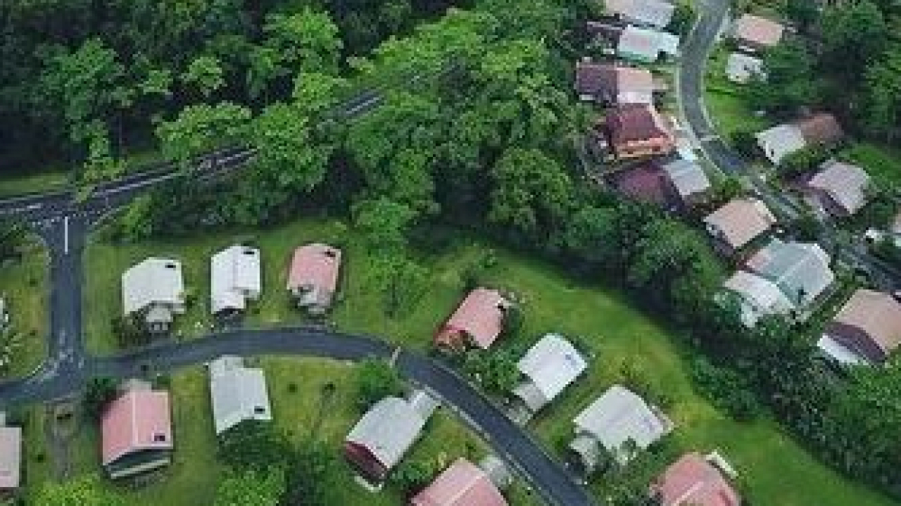 Kades Lamelai: Desa Ini Akan Saya Jadikan Kota Di Tengah Hutan