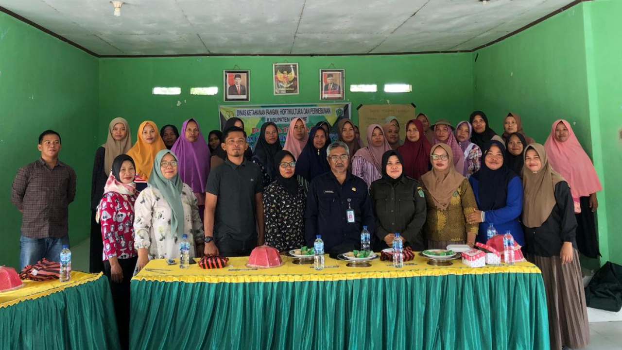 Pelatihan Pekarangan Pangan Lestari di KWT Puspa Sari Desa Watulawu Tingkatkan Ketahanan Pangan Lokal