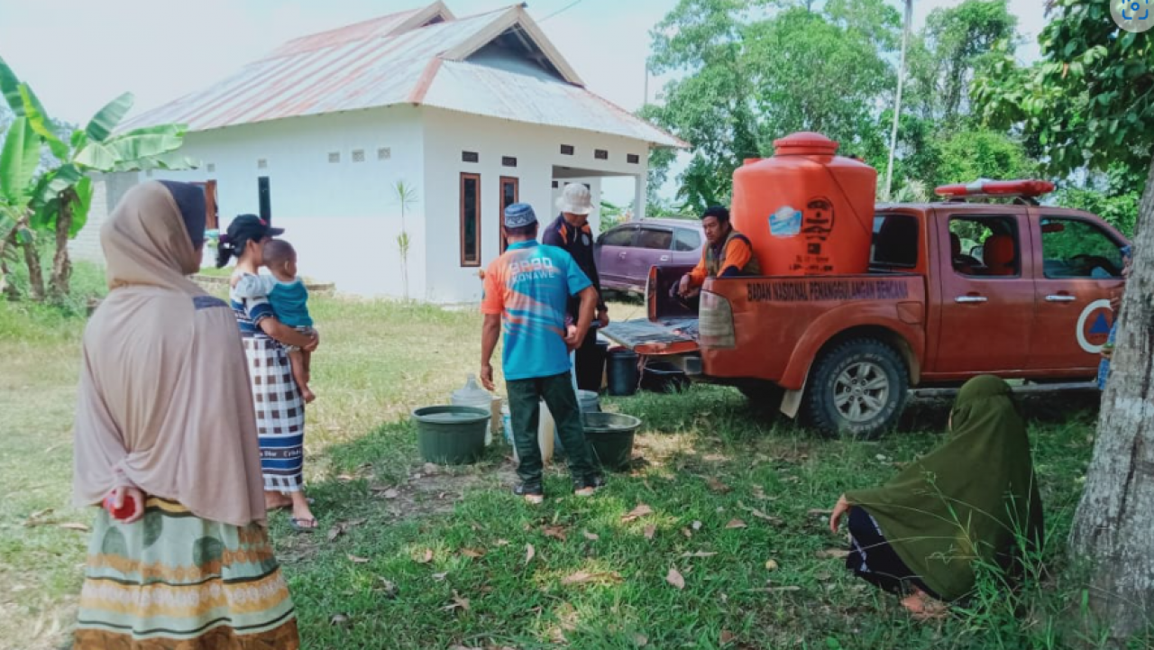Masa Tanggap Darurat Diperpanjang, BPBD Konawe Terus Distribusikan Air Bersih ke Warga