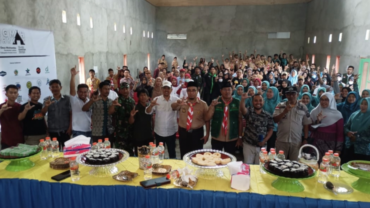 Dihadiri Relawan Pendidikan Internasional dari Negara Belgia, Kolaborasi Komunitas Sukses Gelar Kemah Rakyat di Desa Woitombo