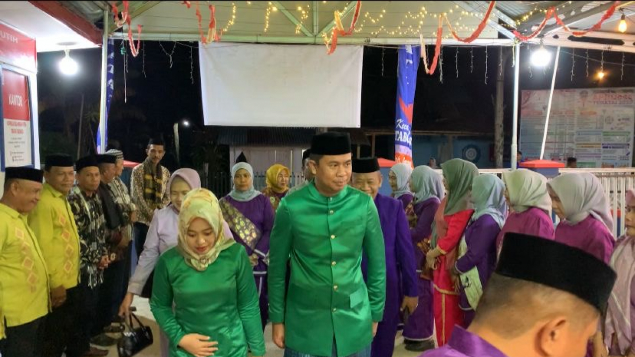 Proses adat Mopotilolo Camat Baru Kec. Tabongo Di Desa TERATAI