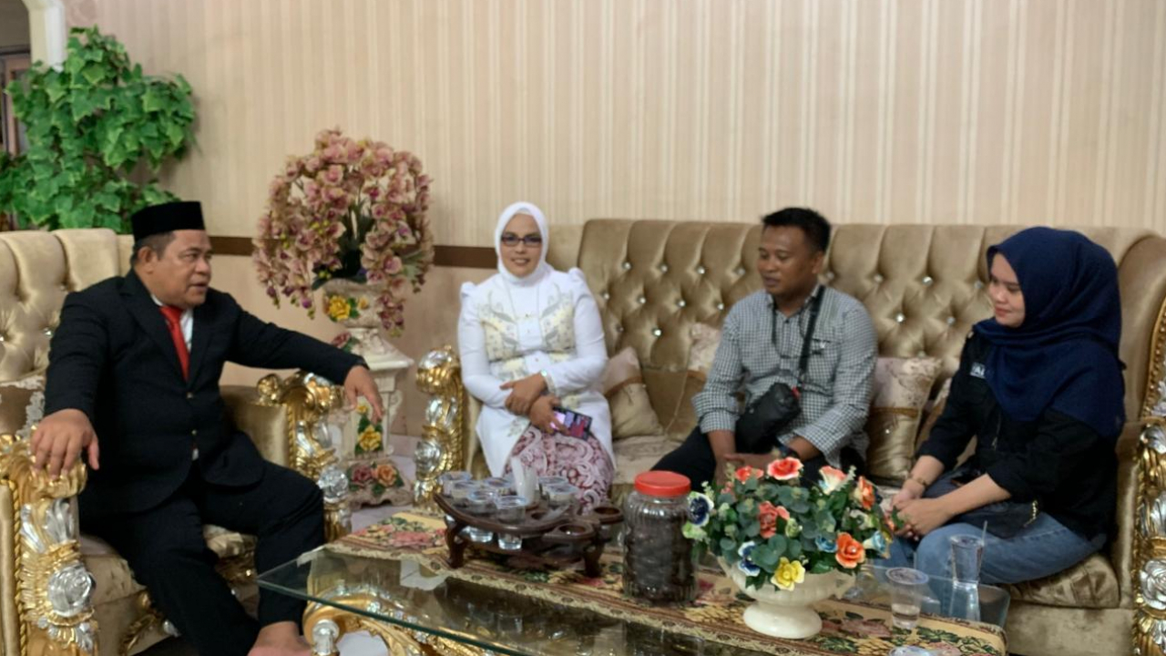 Peringatan Hari Kemerdekaan RI ke-78:  Wawancara dengan Sekretaris Daerah di Desa Teratai