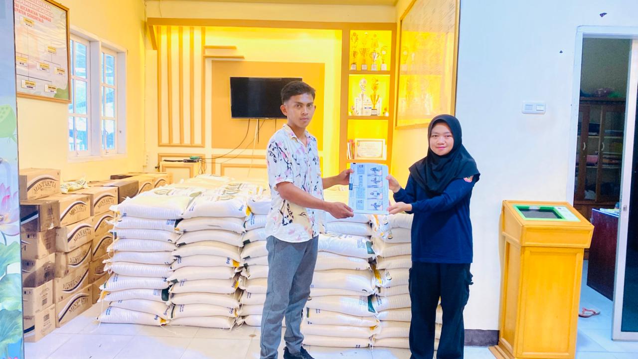 Bantuan Pangan Tiba di Desa Teratai: Beras dan Minyak Goreng Siap Disalurkan