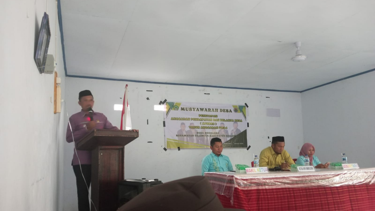 Camat Tilamuta Menghadiri Penetapan APBDes Desa Modelomo Tahun Anggaran 2024