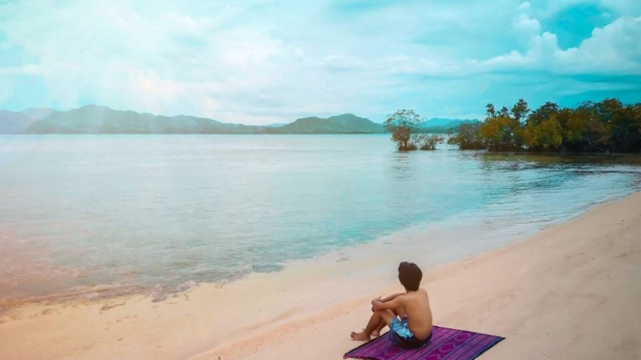Pulau Asiangi Boalemo