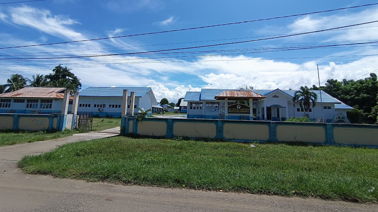 SMP Negeri 1 Popayato