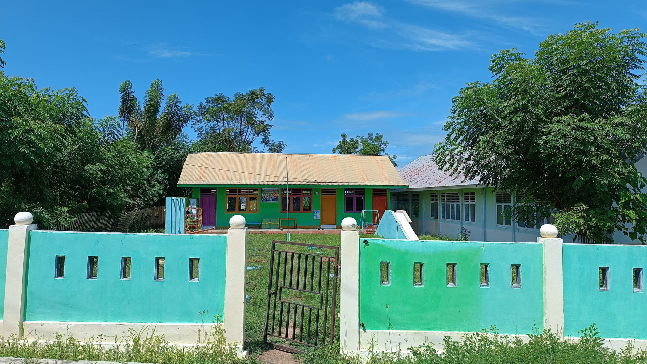 TK BAHARI