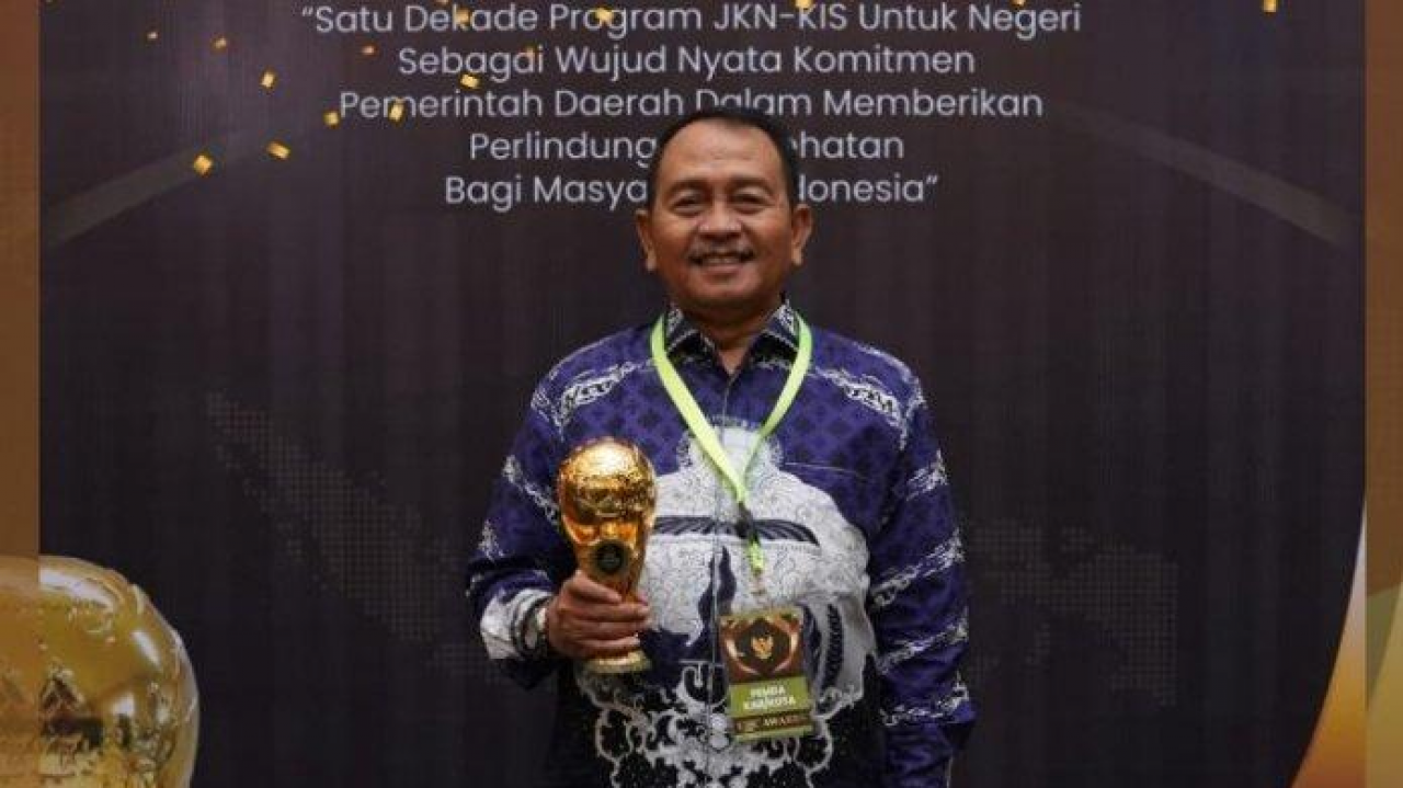 Kabupaten Pasangkayu Raih Penghargaan Universal Health Coverage